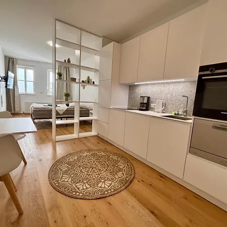 Modernes Apartment In Der Altstadt Self Check In